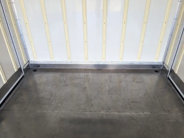 三菱 キャンター 2PG-FEB80(2WD)の写真14