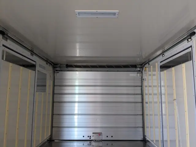 三菱 キャンター 2PG-FEB80(2WD)の写真18