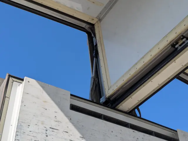 三菱 スーパーグレート 2PG-FS74HZ(8x4)の写真22