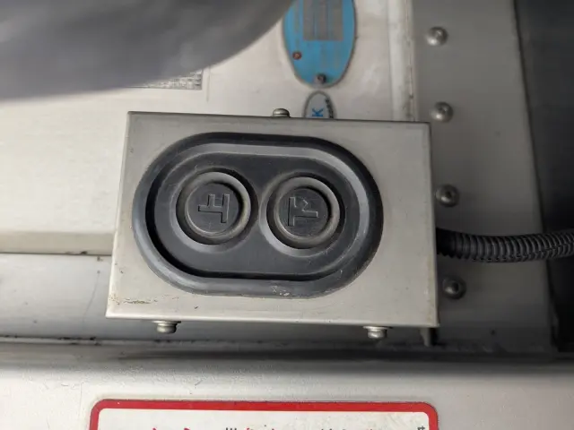 三菱 スーパーグレート 2PG-FS74HZ(8x4)の写真44