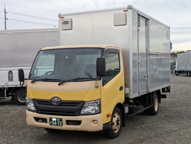 トヨタ ダイナ TKG-XZU712(2WD)の写真1