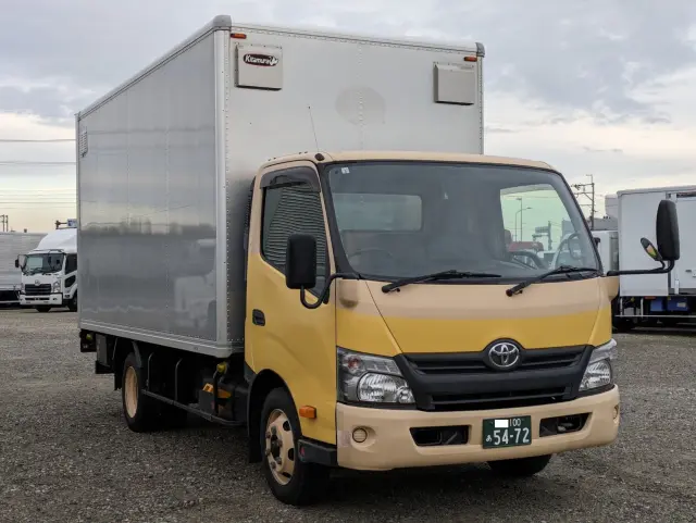 トヨタ ダイナ TKG-XZU712(2WD)の写真3