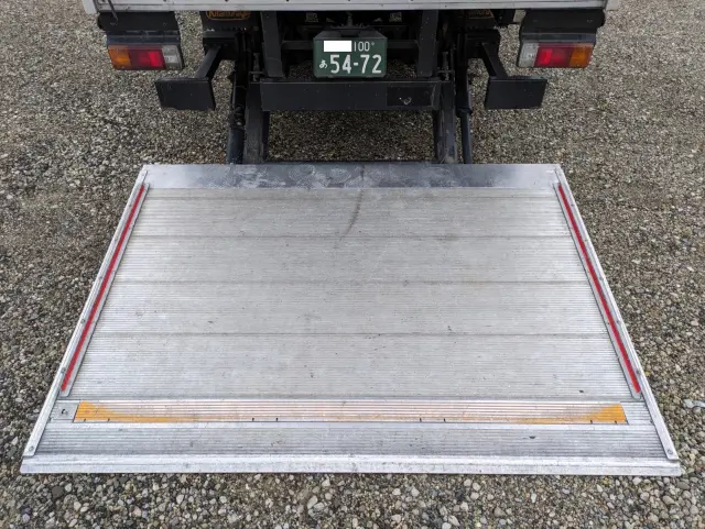 トヨタ ダイナ TKG-XZU712(2WD)の写真14