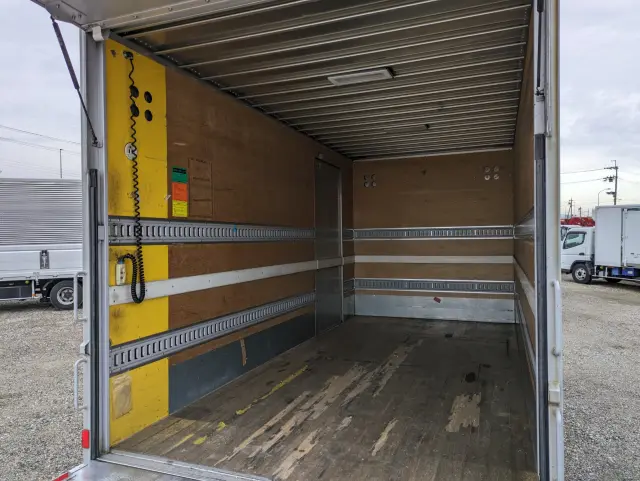 トヨタ ダイナ TKG-XZU712(2WD)の写真19