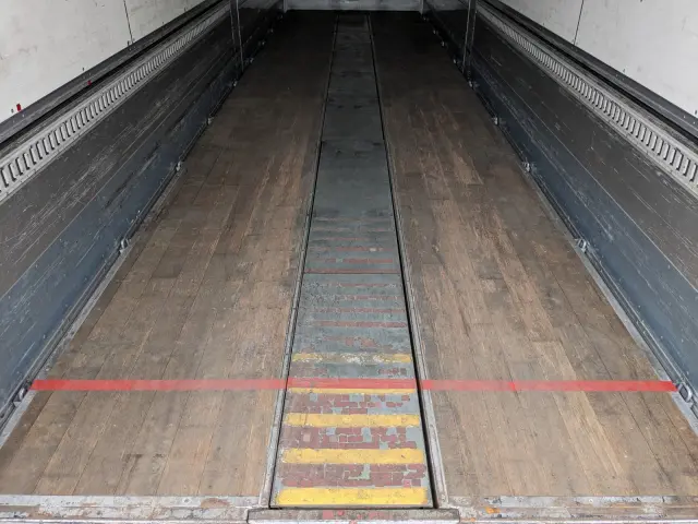 三菱 スーパーグレート QPG-FS64VZ(8x4)の写真15