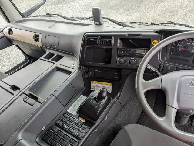 三菱 スーパーグレート QPG-FS64VZ(8x4)の写真42