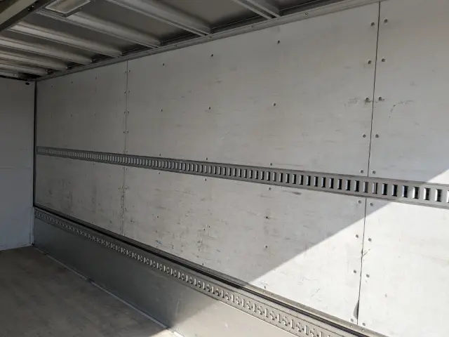 三菱 ファイター TKG-FK61F(2WD)の写真17