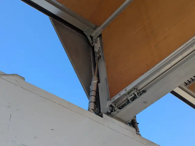 いすゞ ギガ LKG-CYJ77A(8x4)の写真23