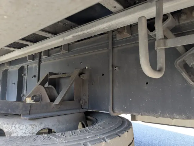 いすゞ ギガ LKG-CYJ77A(8x4)の写真30