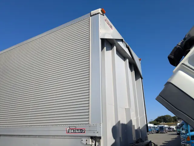 いすゞ ギガ LKG-CYJ77A(8x4)の写真43