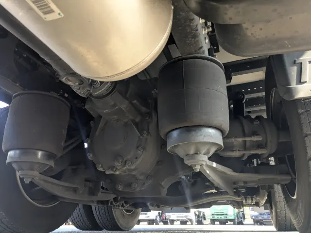 日野 プロフィア 2DG-FW1AHC(8x4)の写真25