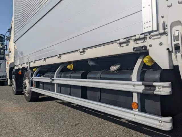 日野 プロフィア 2DG-FW1AHC(8x4)の写真26