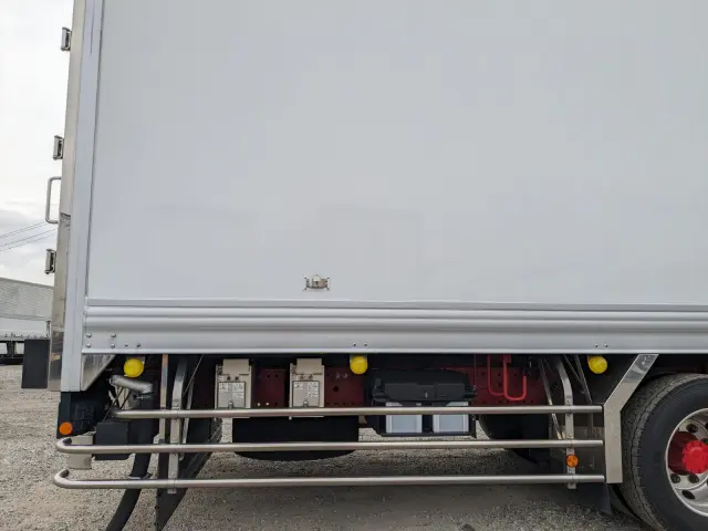 日野 プロフィア 2DG-FW1AHG(8x4)の写真29