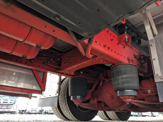 日野 プロフィア 2DG-FW1AHG(8x4)の写真32