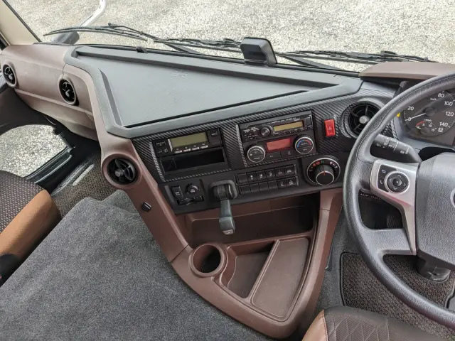 日野 プロフィア 2DG-FW1AHG(8x4)の写真40