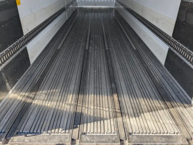 三菱 スーパーグレート 2PG-FU74HZ(6x2)の写真12