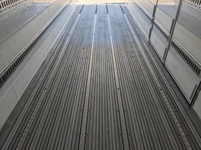 三菱 スーパーグレート 2PG-FU74HZ(6x2)の写真17