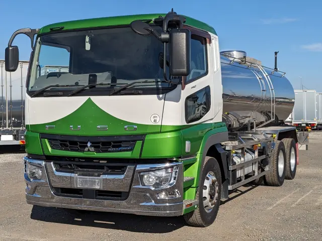 三菱 スーパーグレート 2PG-FU74GY(6x2)の写真1