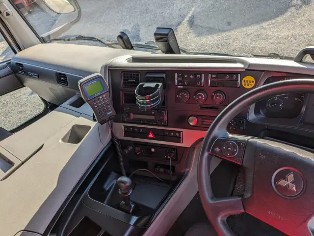 三菱 スーパーグレート 2PG-FU74GY(6x2)の写真39