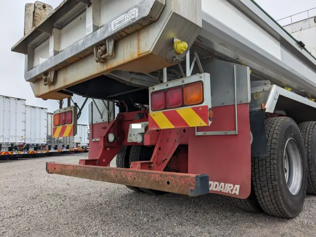 三菱 スーパーグレート QKG-FV60VX(6x4)の写真8