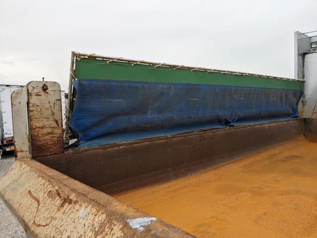 三菱 スーパーグレート QKG-FV60VX(6x4)の写真17