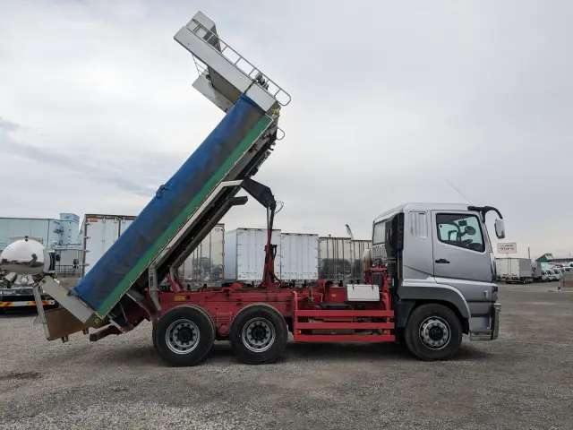 三菱 スーパーグレート QKG-FV60VX(6x4)の写真27