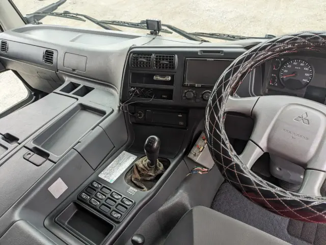 三菱 スーパーグレート QKG-FV60VX(6x4)の写真42