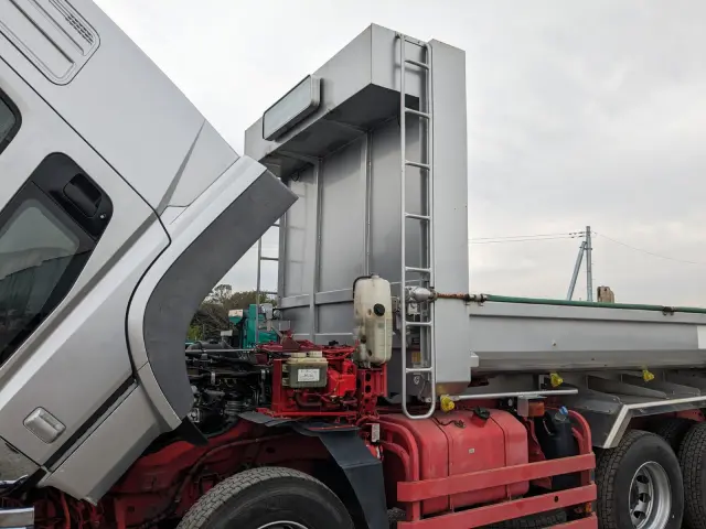 三菱 スーパーグレート QKG-FV60VX(6x4)の写真46