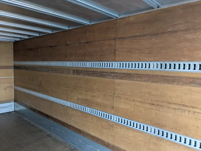 いすゞ フォワード TKG-FRR90S2(2WD)の写真18