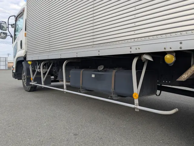 いすゞ フォワード TKG-FRR90S2(2WD)の写真21