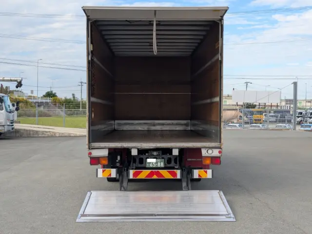 いすゞ フォワード TKG-FRR90S2(2WD)の写真25