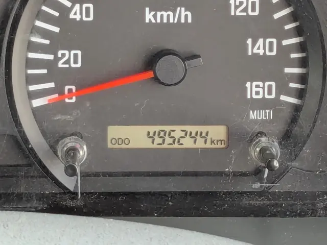 いすゞ フォワード TKG-FRR90S2(2WD)の写真34