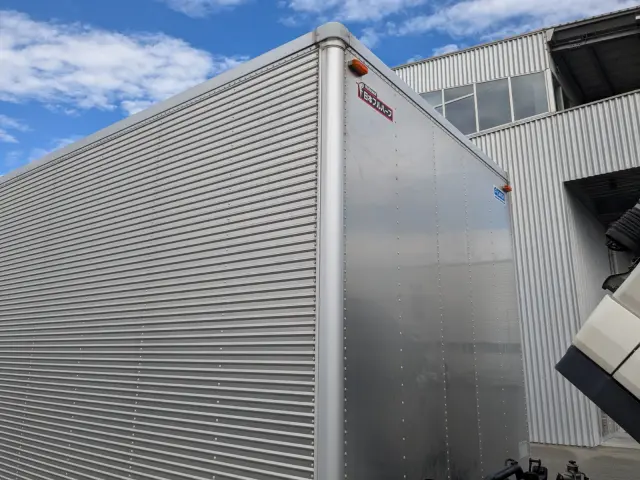 いすゞ フォワード TKG-FRR90S2(2WD)の写真39