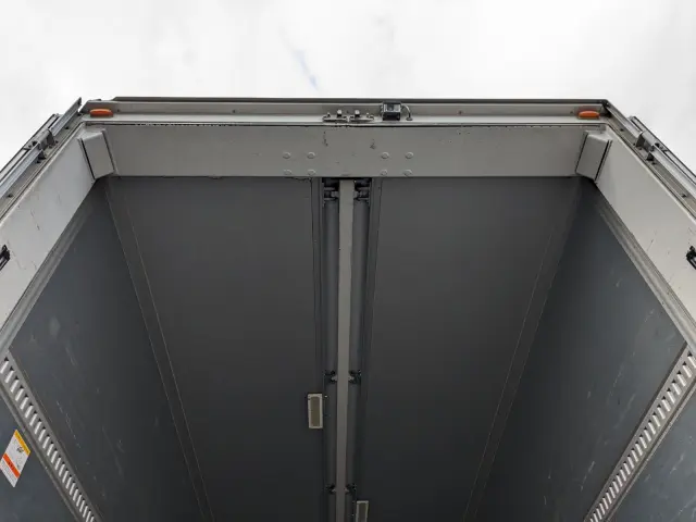 三菱 スーパーグレート QKG-FS54VZ(8x4)の写真11