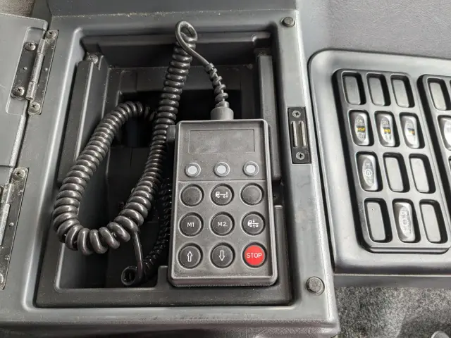 三菱 スーパーグレート QKG-FS54VZ(8x4)の写真41