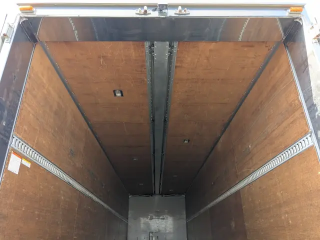 いすゞ ギガ LKG-CYJ77A(8x4)の写真20