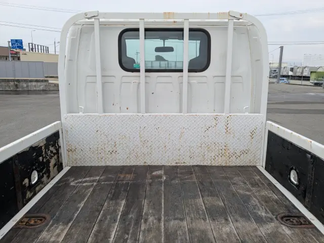 いすゞ エルフ SKG-NJR85A(2WD)の写真17