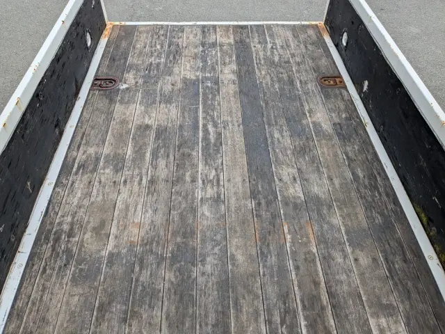 いすゞ エルフ SKG-NJR85A(2WD)の写真19