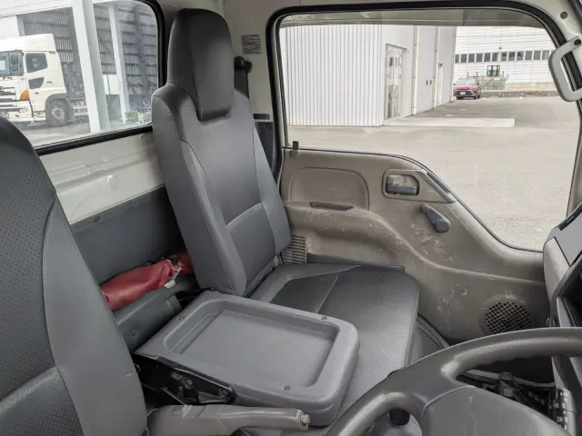 いすゞ エルフ SKG-NJR85A(2WD)の写真23