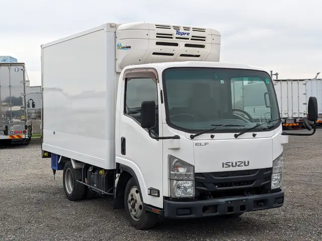 いすゞ エルフ TPG-NMR85AN(2WD)の写真3