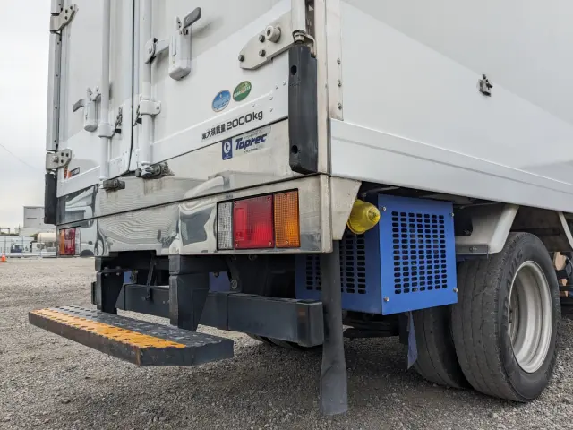 いすゞ エルフ TPG-NMR85AN(2WD)の写真7