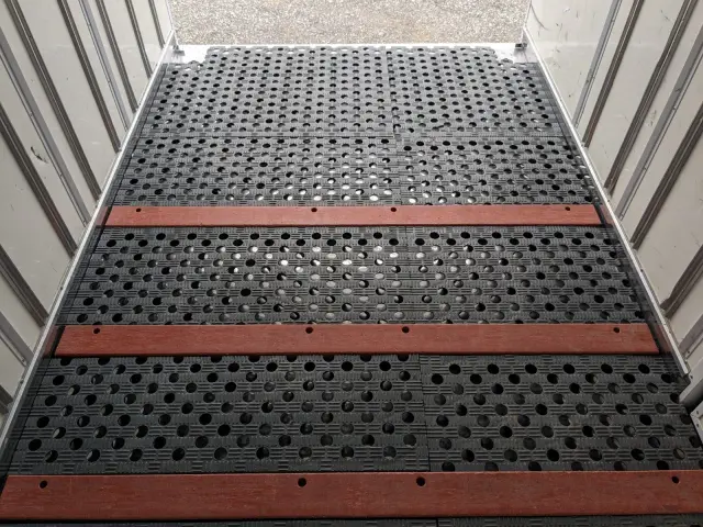 いすゞ エルフ TPG-NMR85AN(2WD)の写真18