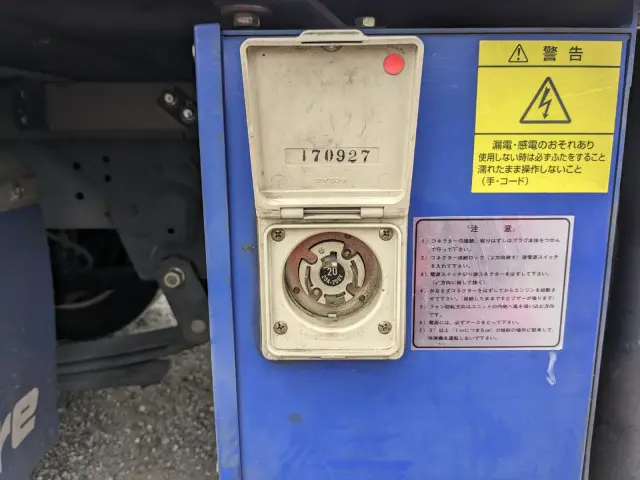 いすゞ エルフ TPG-NMR85AN(2WD)の写真23