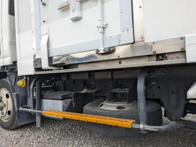 いすゞ エルフ TPG-NMR85AN(2WD)の写真27