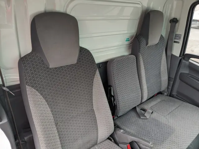 いすゞ エルフ TPG-NMR85AN(2WD)の写真37