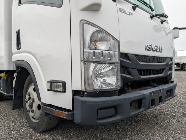 いすゞ エルフ TPG-NMR85AN(2WD)の写真47