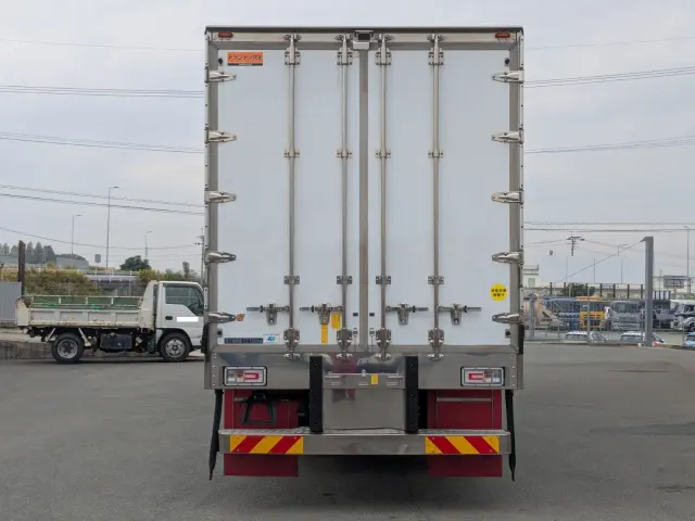 日野 プロフィア 2DG-FR1AHC(6x2)の写真8