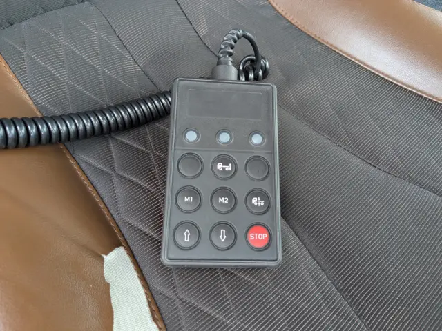 日野 プロフィア 2DG-FR1AHC(6x2)の写真40