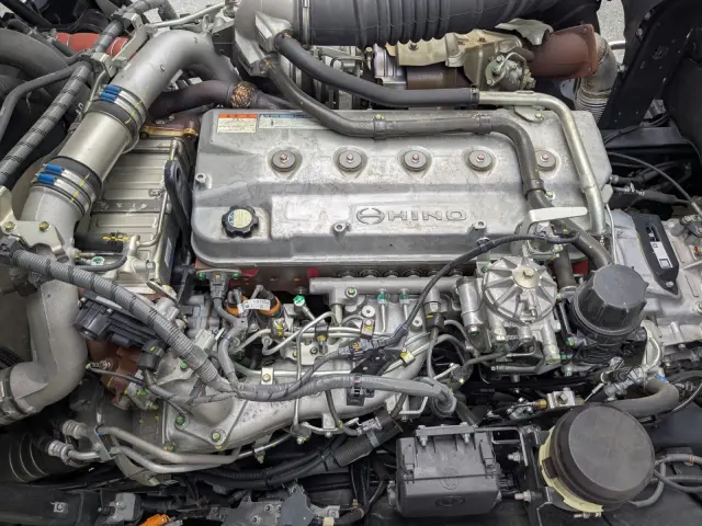 日野 プロフィア 2DG-FR1AHC(6x2)の写真42