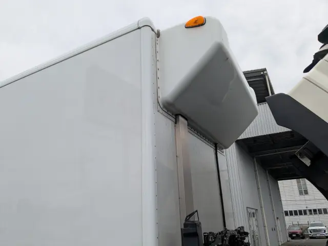 日野 プロフィア 2DG-FR1AHC(6x2)の写真46